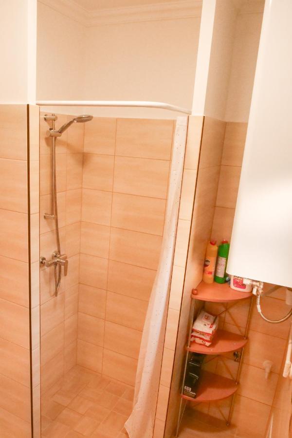 Cseresznyes Apartman Berekfurdo Exterior foto